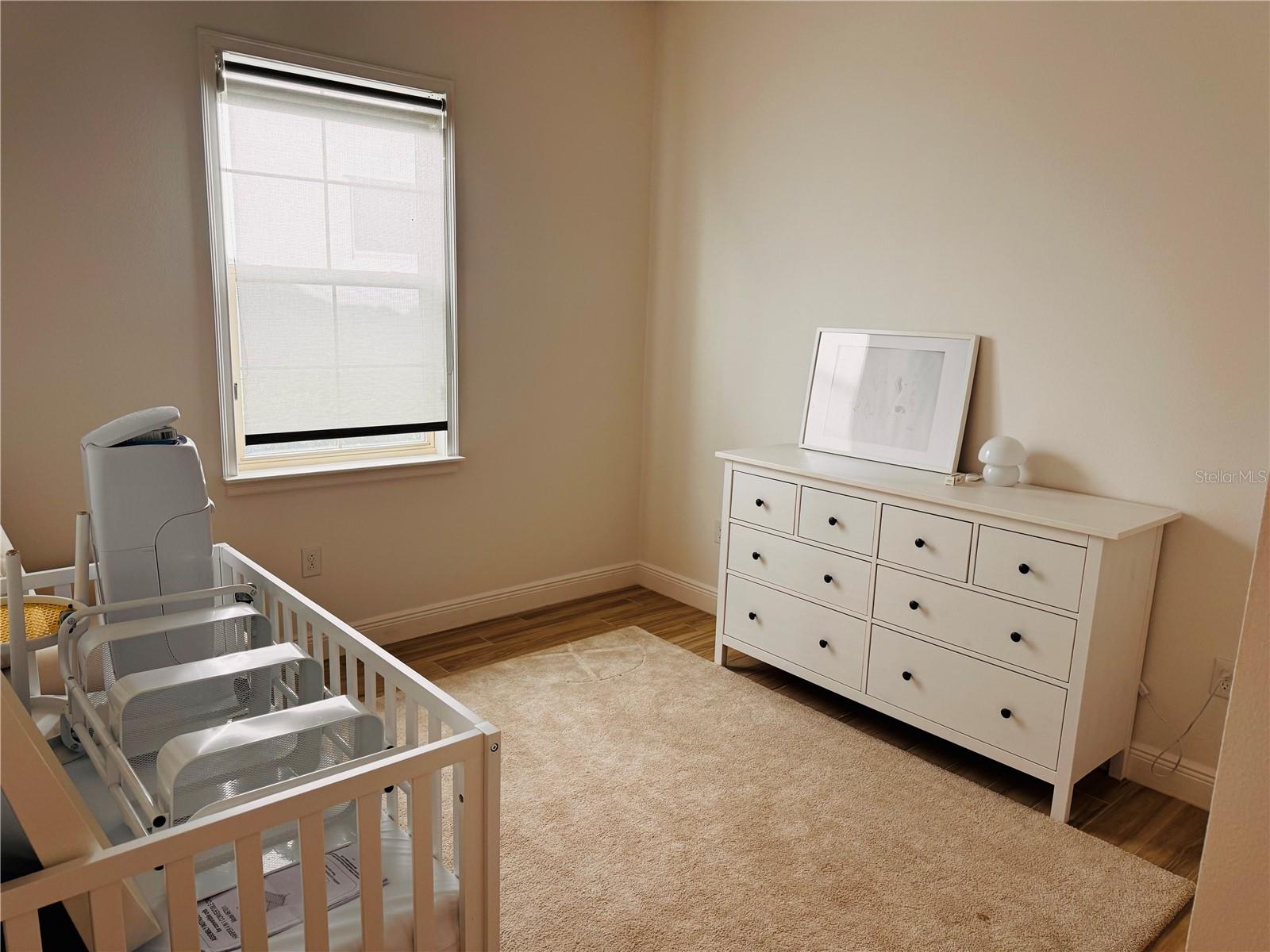 EAGLE CRK VILLAGE L PH 3A - Residential Lease