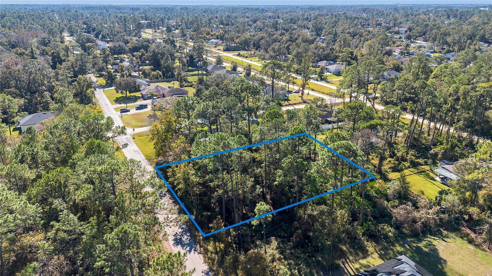 DAYTONA PARK ESTATES SEC F - Land