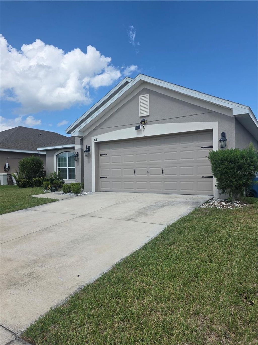 Photo of 818 Landmark Hills Drive, Haines City, FL 33844 (MLS # S5148168)