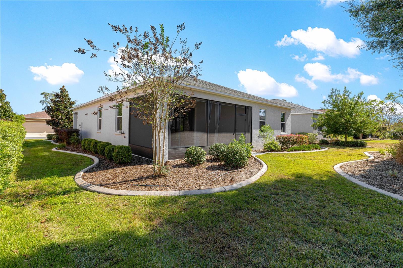 INDIGO EAST - Residential