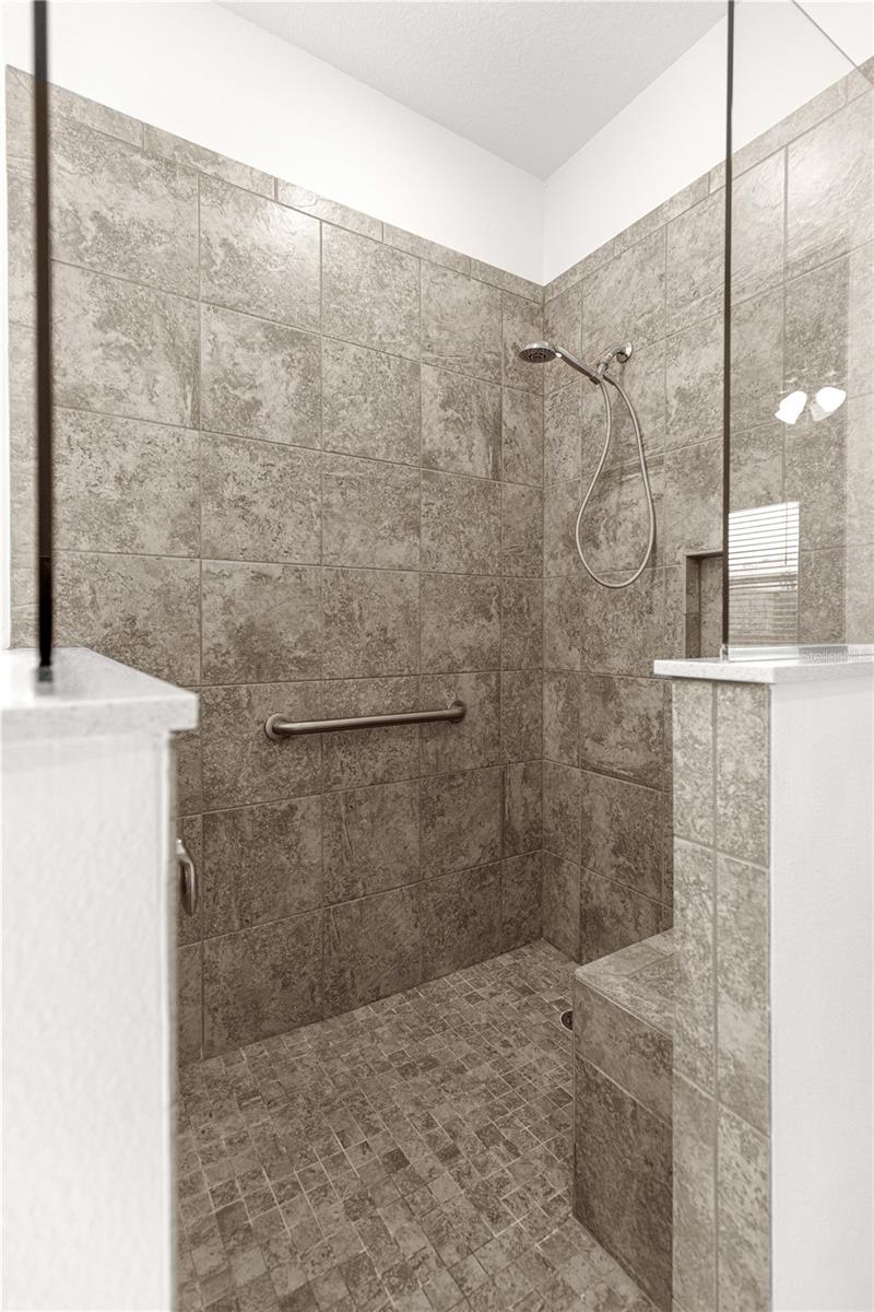 INDIGO EAST - Residential