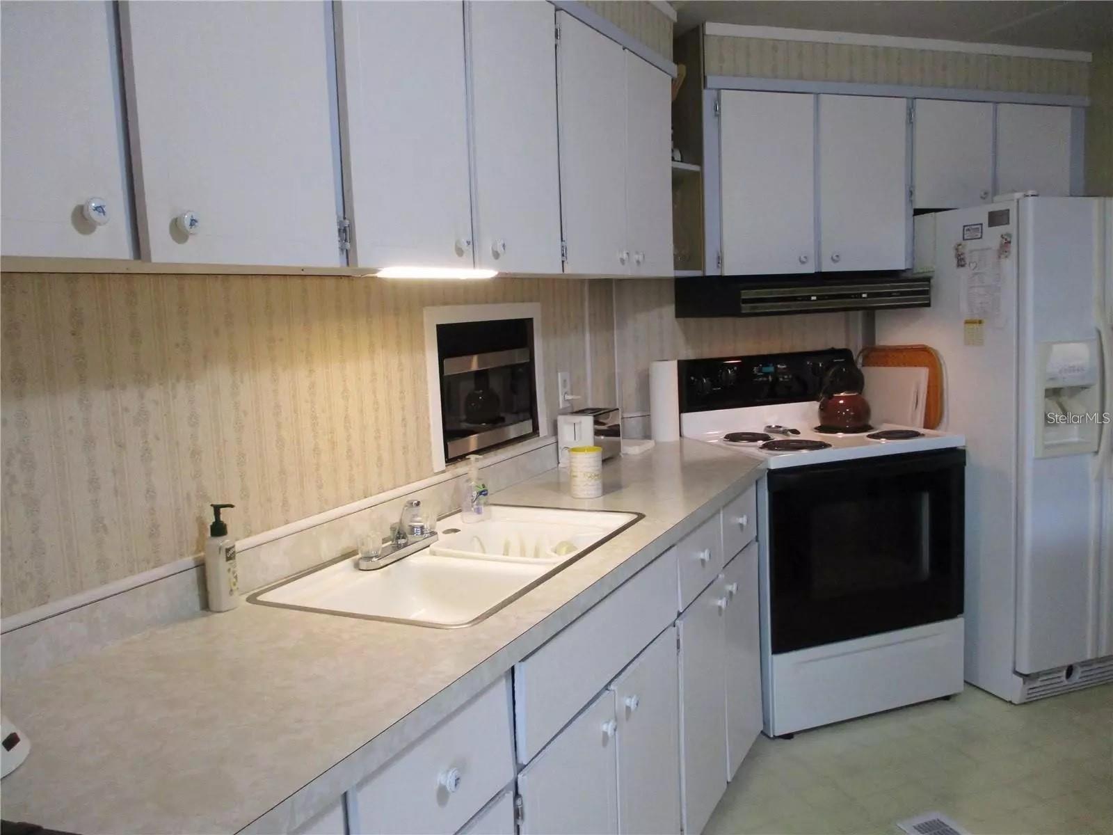4024 REGGIE DR.