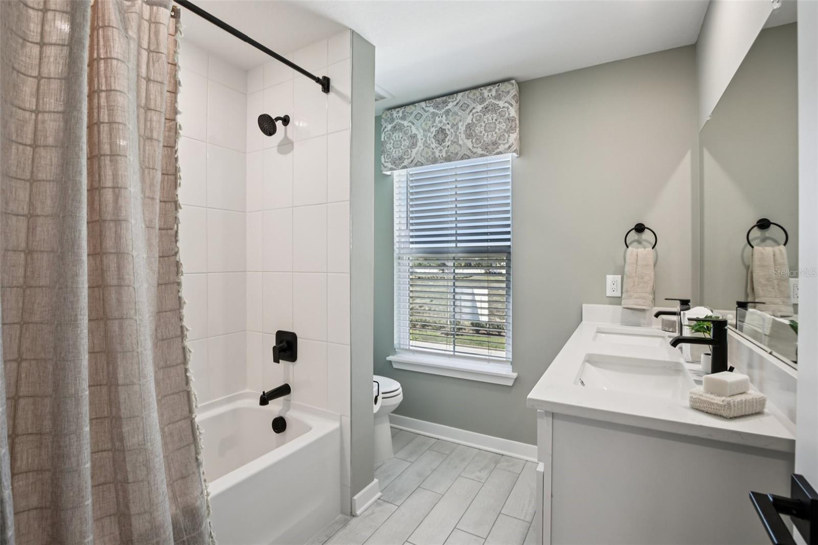 TALON PRESERVE 667400 - Residential