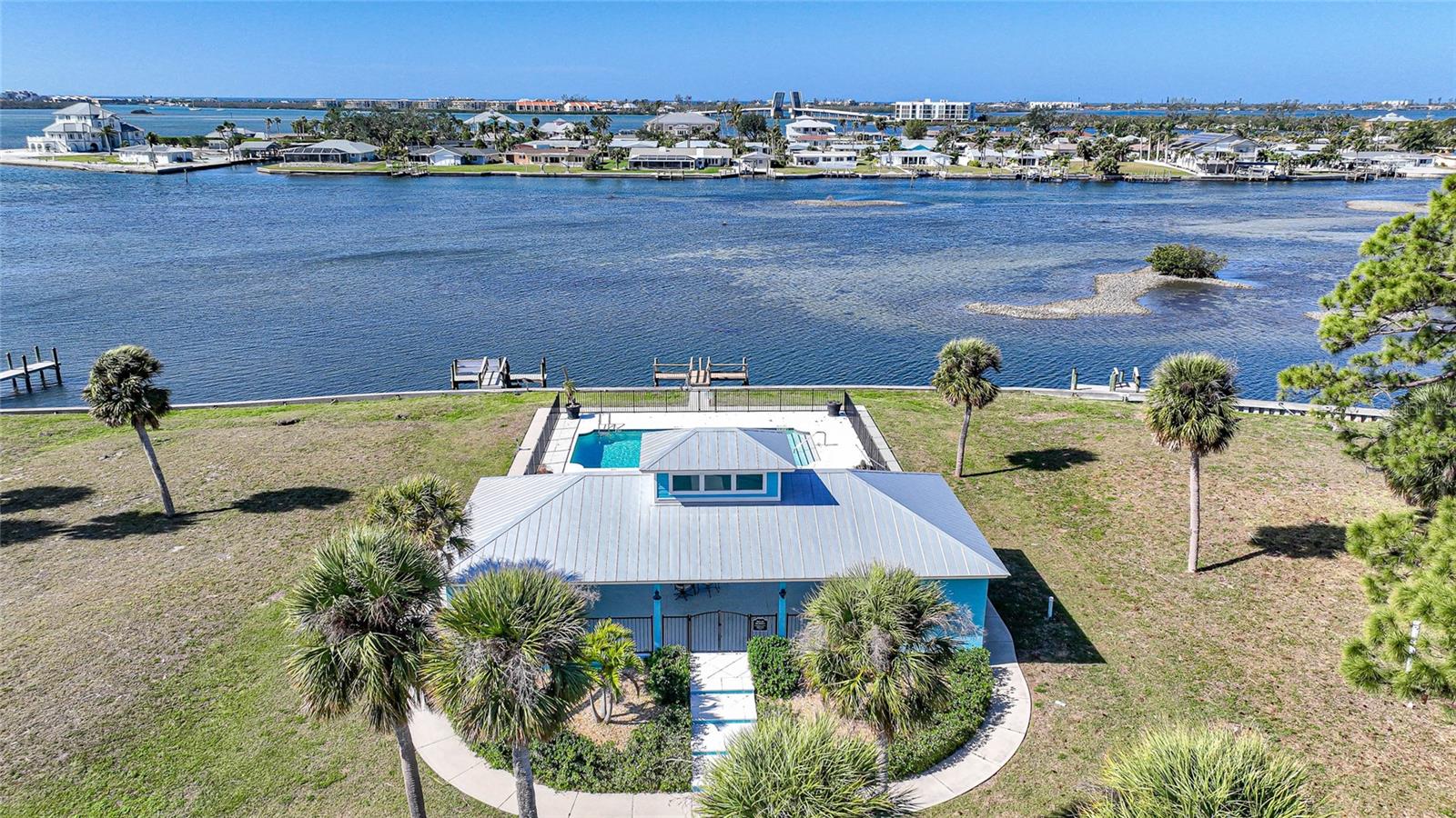 MARINERS LNDG A - Residential