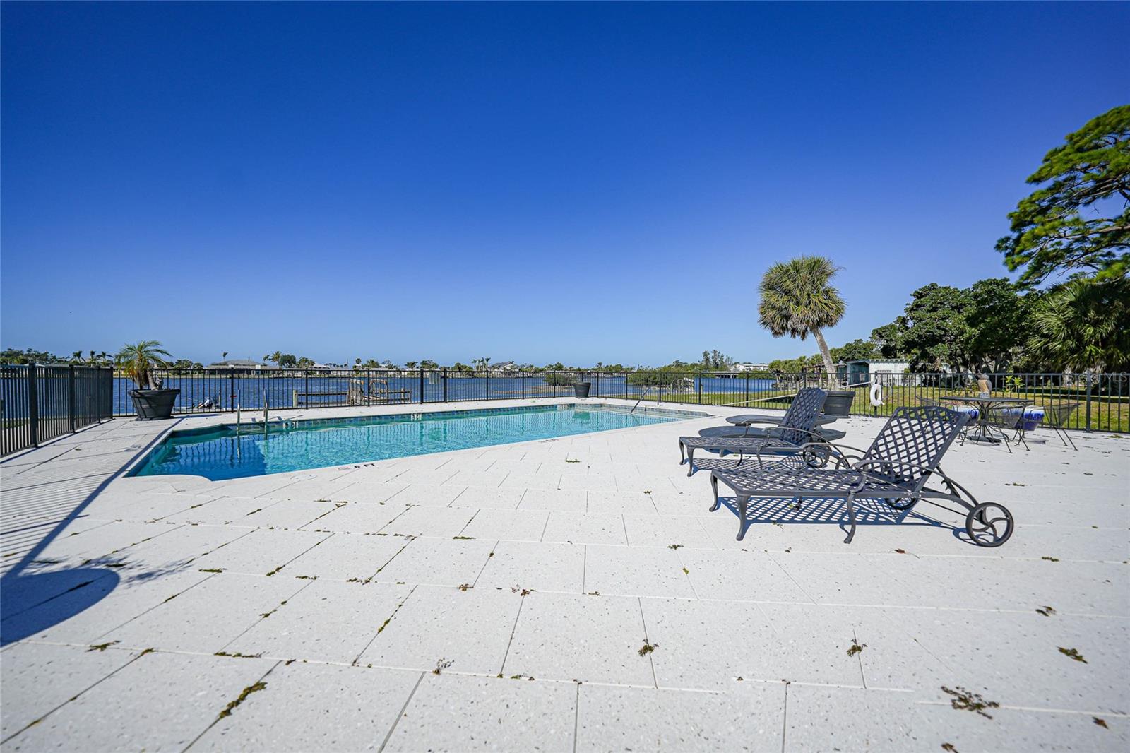 MARINERS LNDG A - Residential