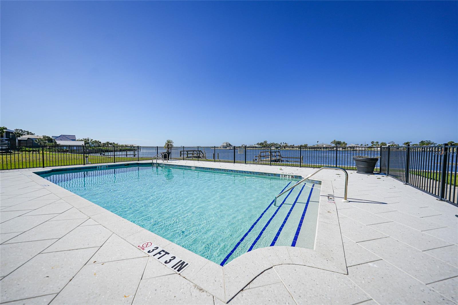 MARINERS LNDG A - Residential