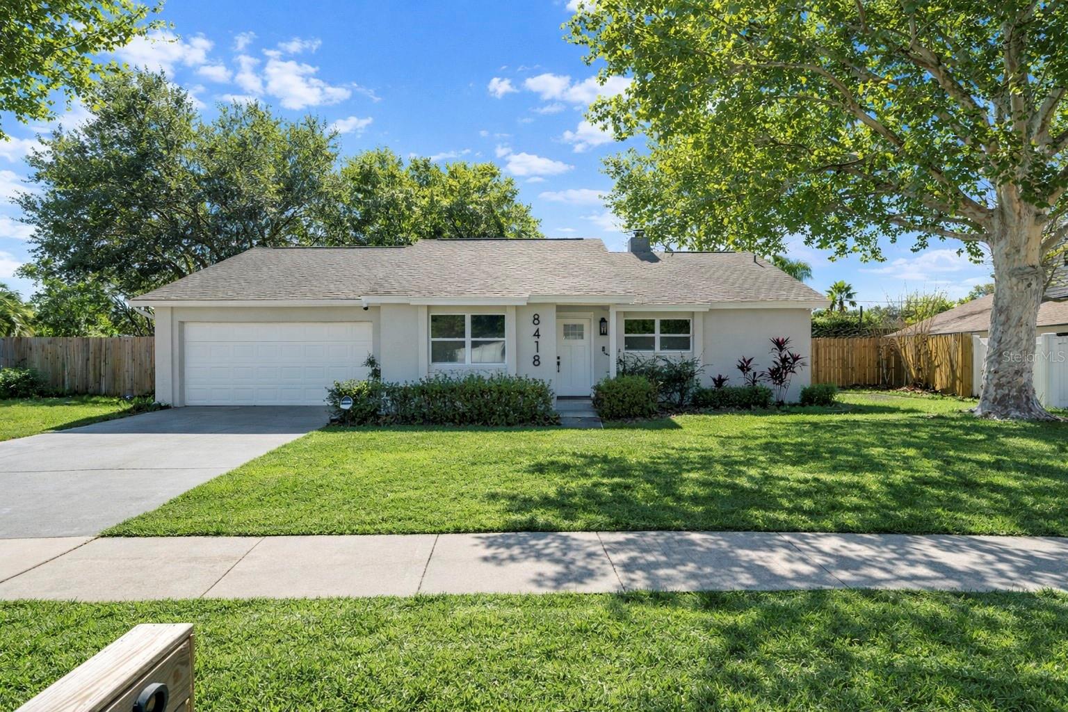 ORANGE BAY 9 - Residential