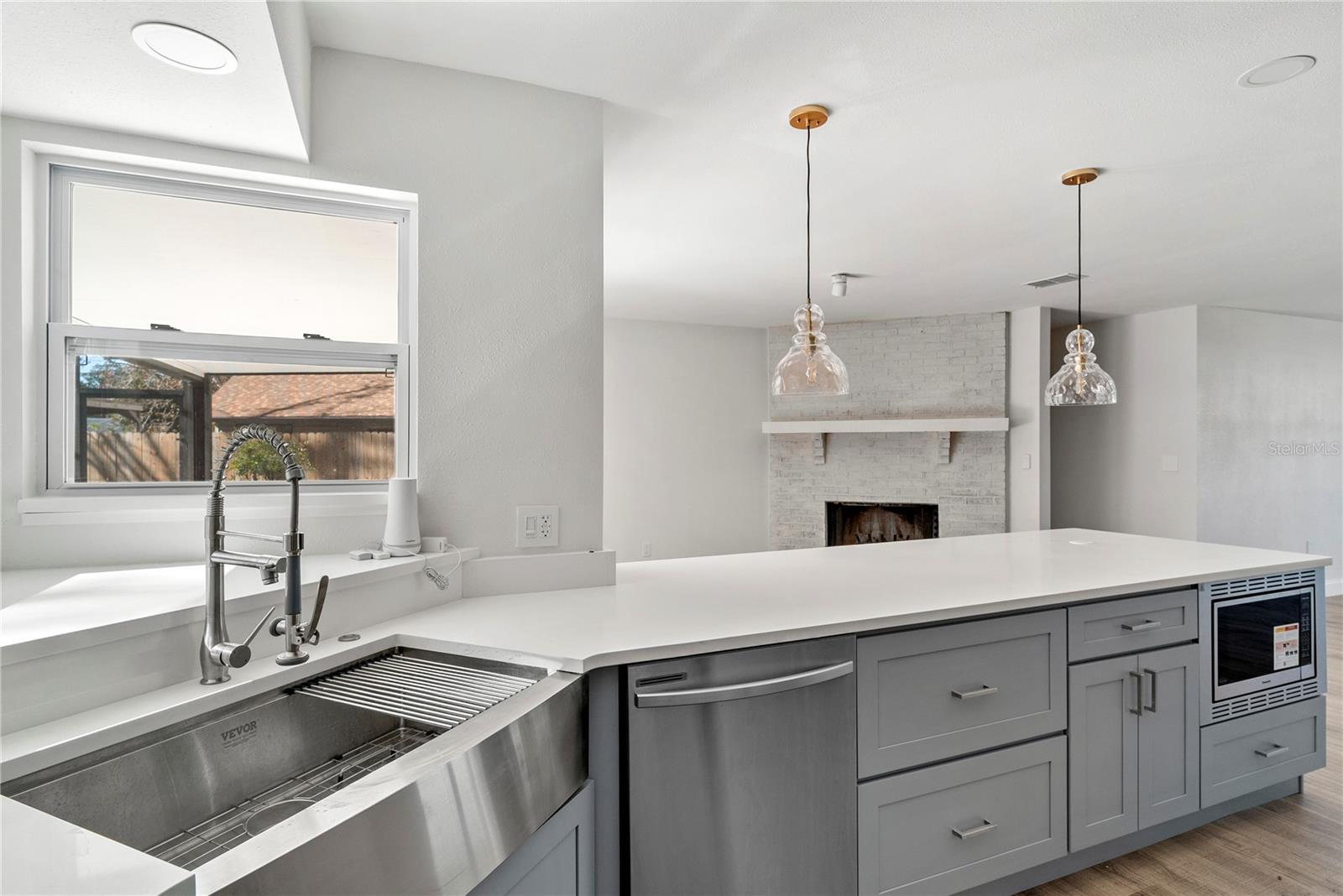 ORANGE BAY 9 - Residential