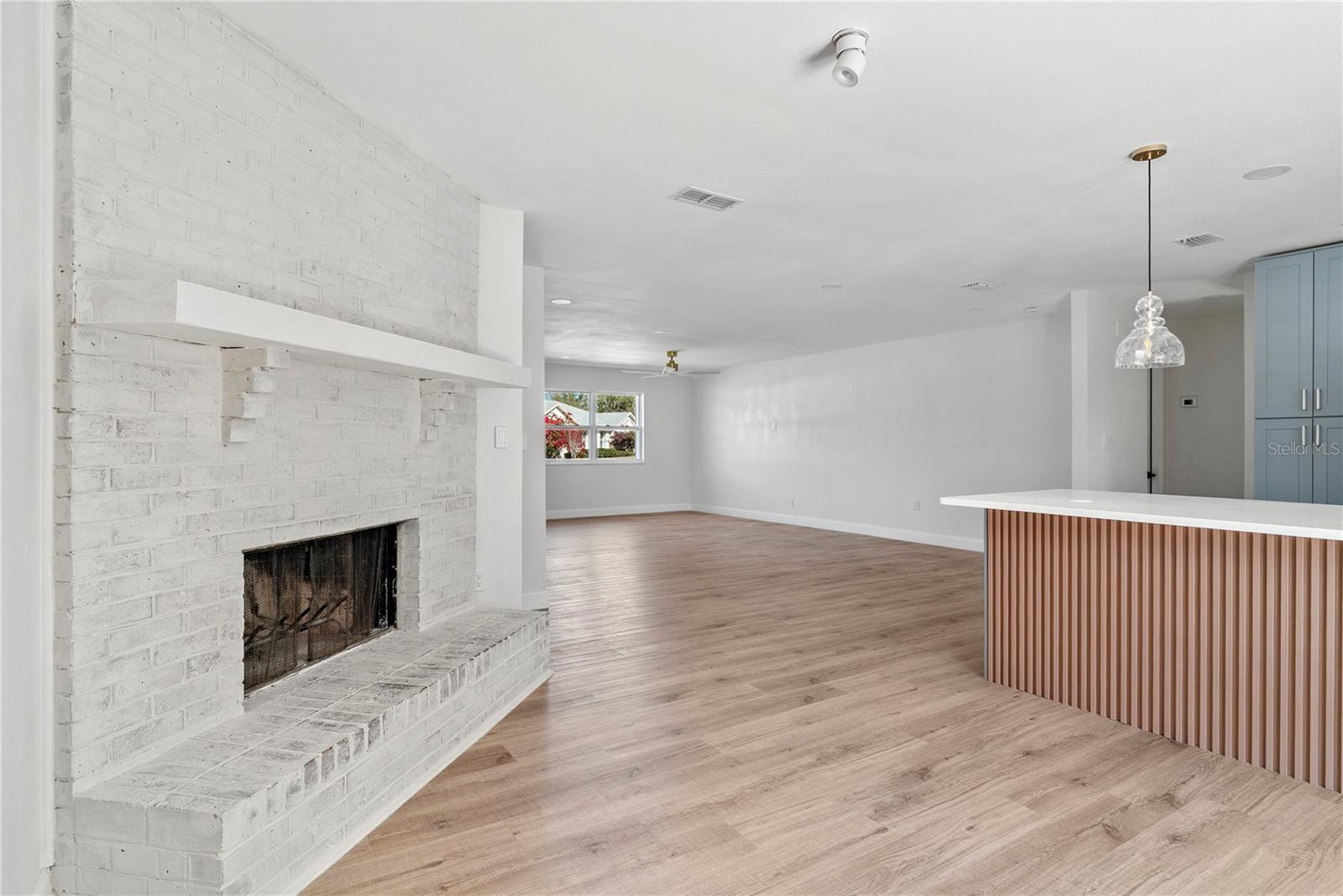 ORANGE BAY 9 - Residential