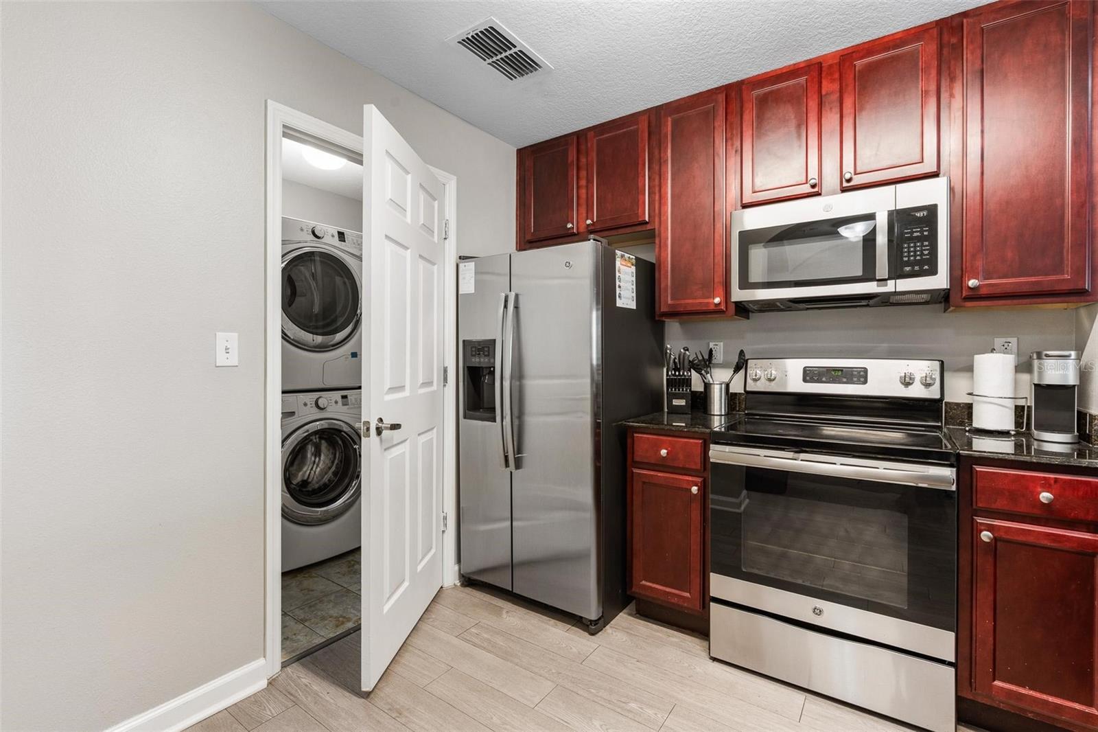 GROVE RESORT AND WATERPARK - Residential