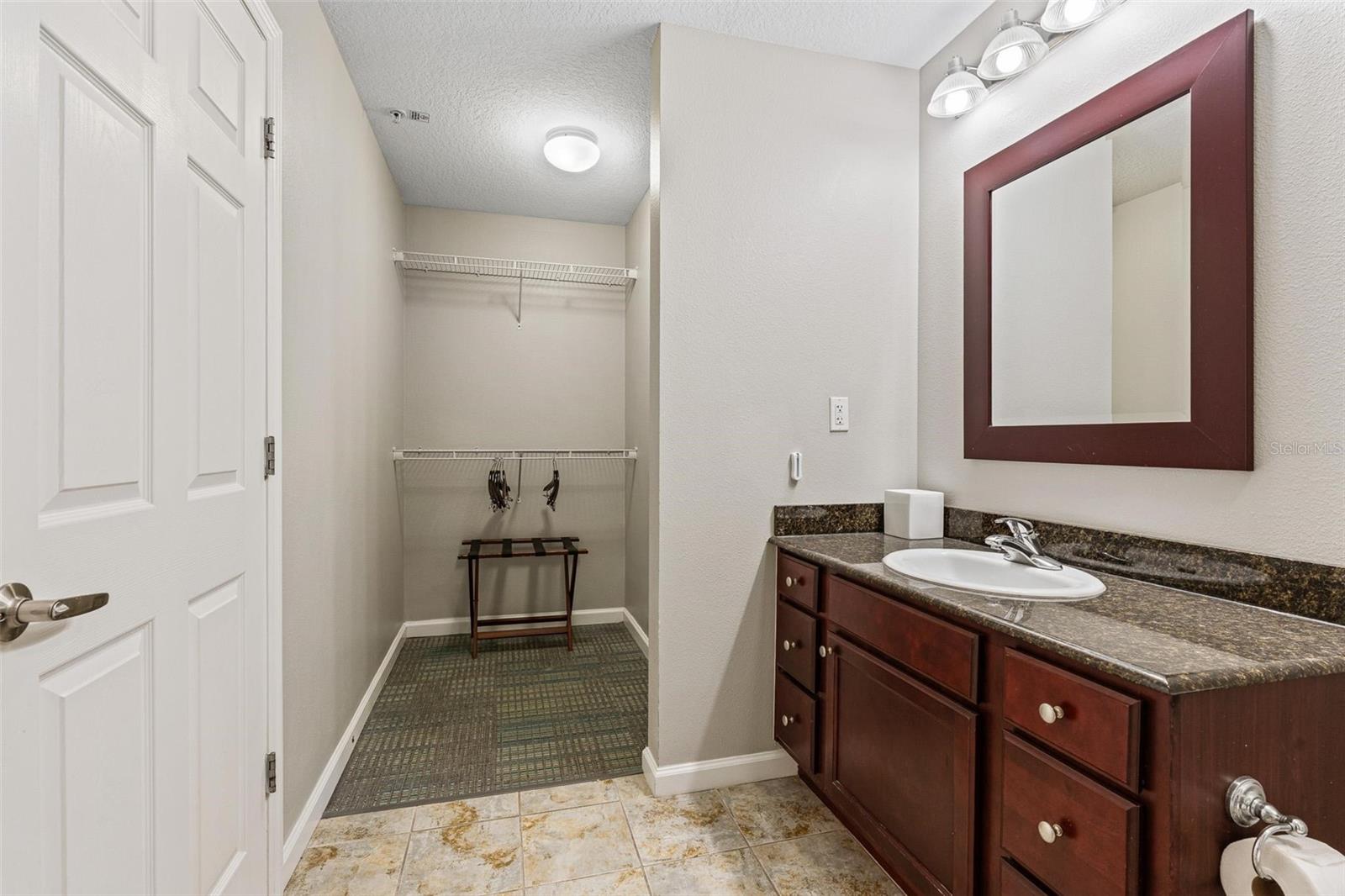 GROVE RESORT AND WATERPARK - Residential