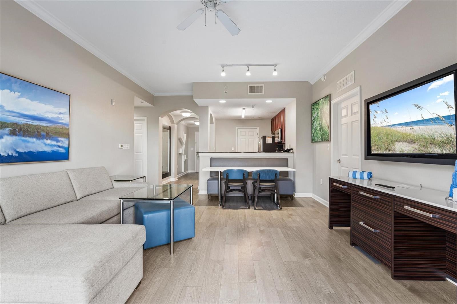 GROVE RESORT AND WATERPARK - Residential