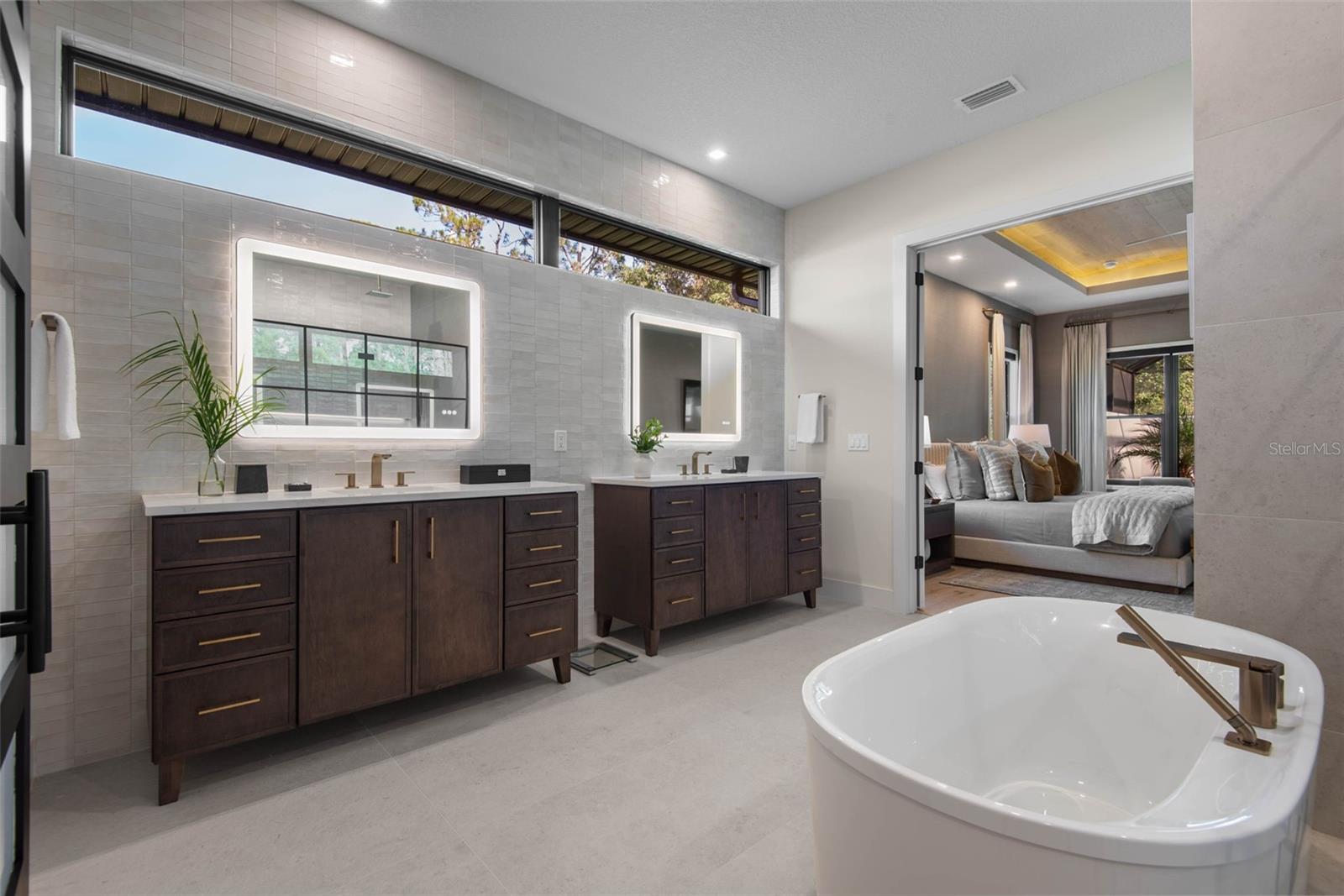 TURNBULL CROSSINGS - Residential