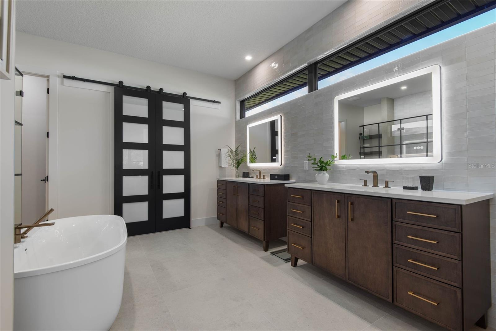 TURNBULL CROSSINGS - Residential