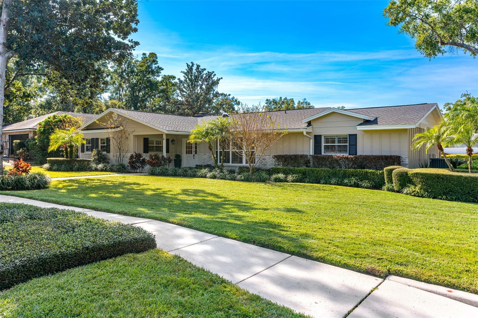 1421 SUNNYSIDE DRIVE