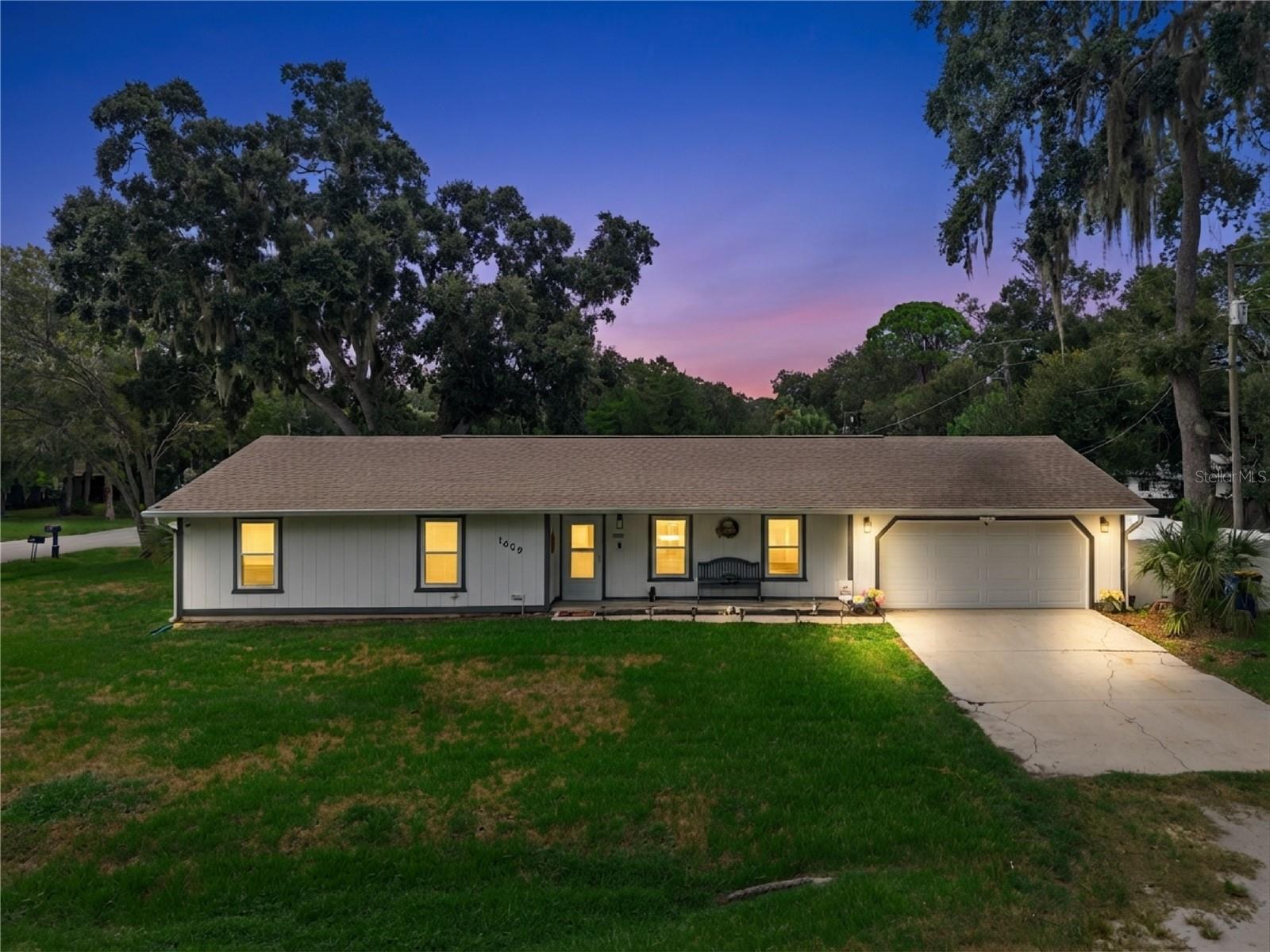 1629 ORANGE TREE DRIVE