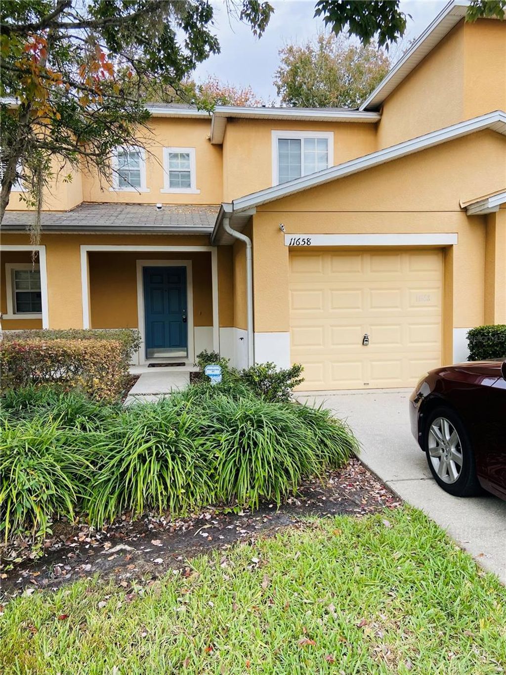 Photo of 11658 Mango Ridge Boulevard, Seffner, FL 33584 (MLS # TB8457020)