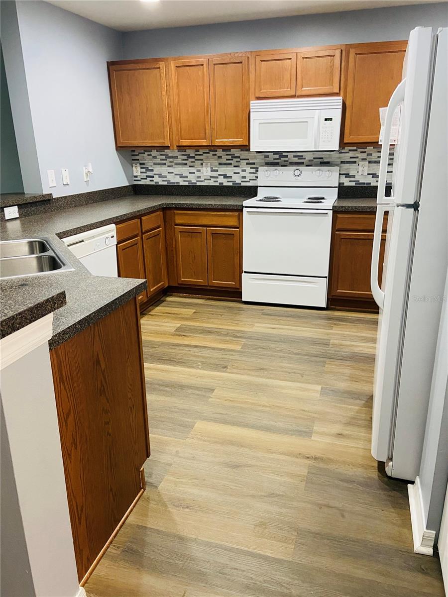 MANGO RIDGE TWNHMS - Residential