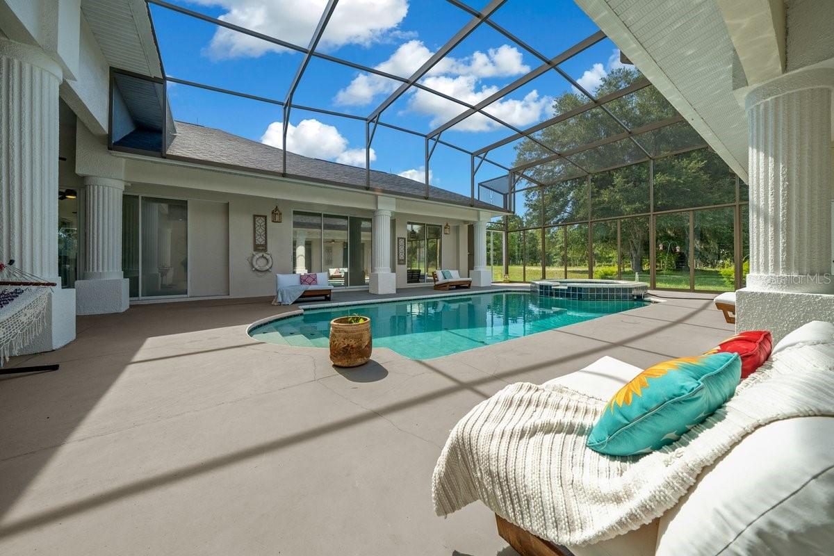 PINE RIDGE FARMS - Residential