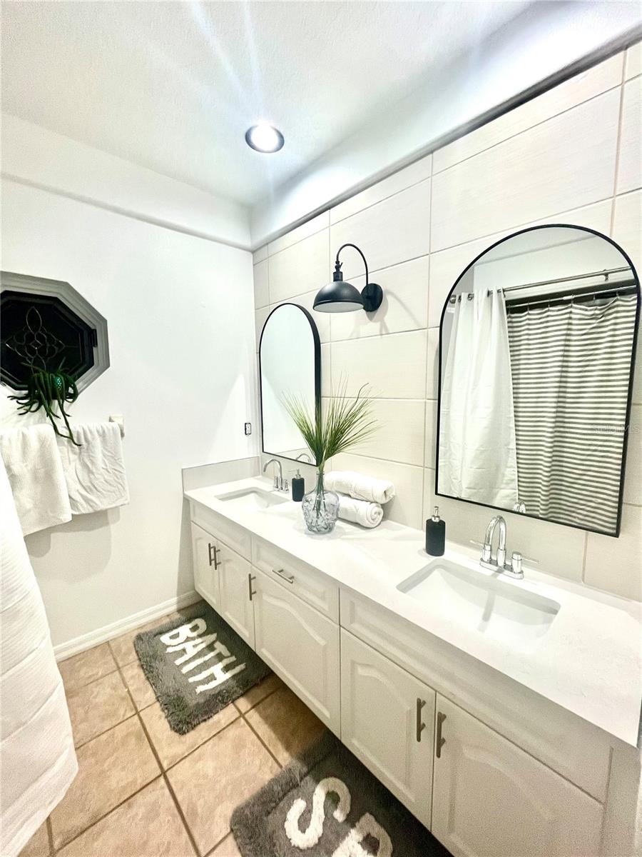 PINE RIDGE FARMS - Residential