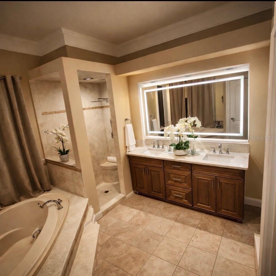 PINE RIDGE FARMS - Residential