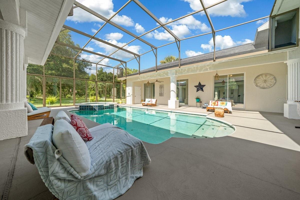 PINE RIDGE FARMS - Residential