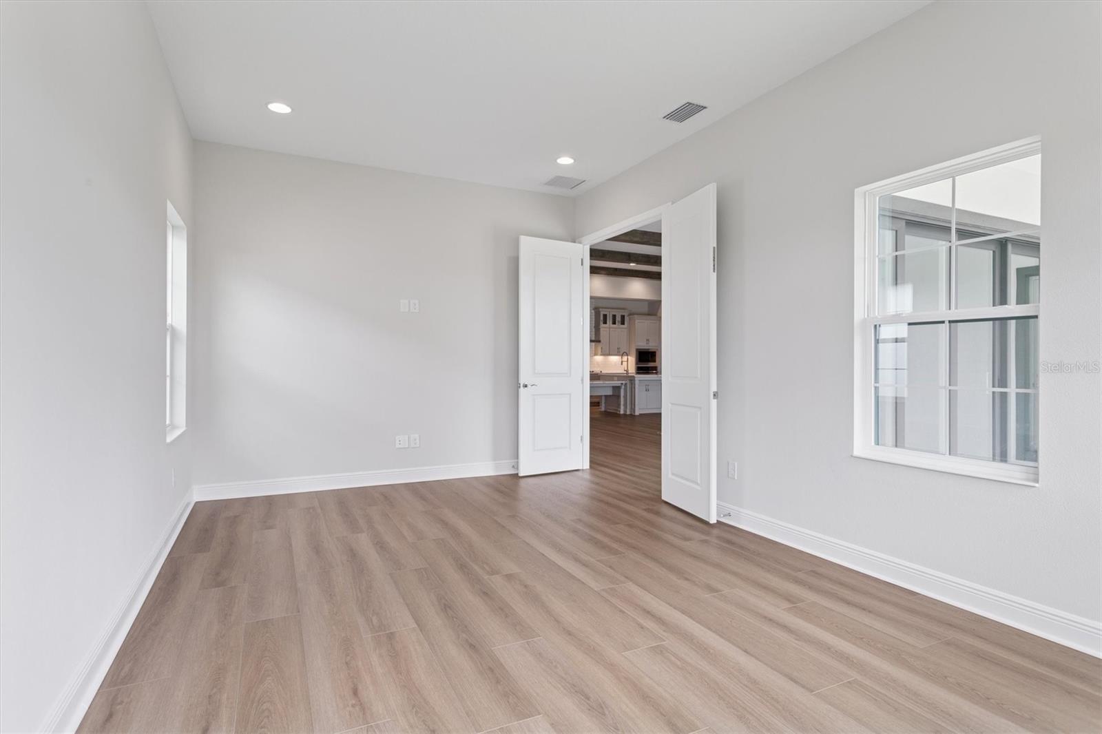 TWO RIVERS - Residential