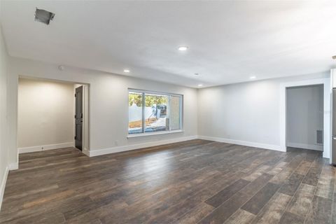 Tiny photo for 16880 SE 63rd Lane, Ocklawaha, FL 32179 (MLS # O6404210)