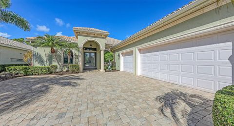 8832 ENCLAVE COURT SARASOTA FL 34238