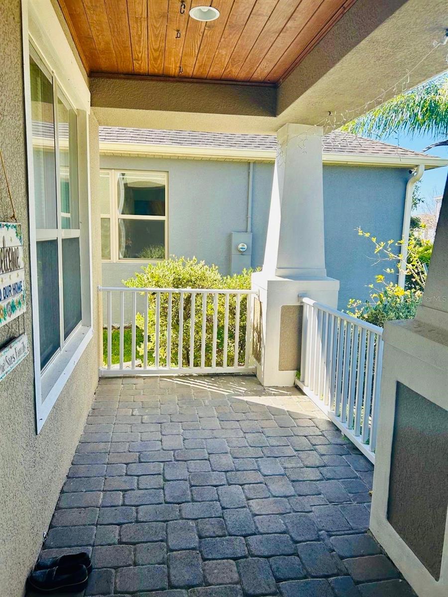 360 RED ROSE LANE