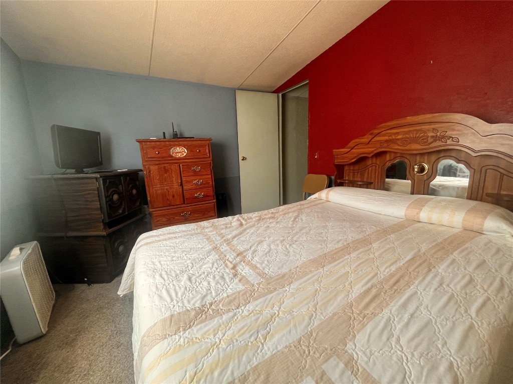 Prague, Oklahoma 74864, United States, 3 Bedrooms Bedrooms, ,2 BathroomsBathrooms,Residential,Active,43455