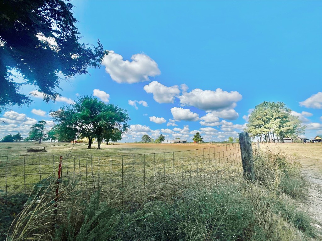 Prague, Oklahoma 74864, United States, 3 Bedrooms Bedrooms, ,2 BathroomsBathrooms,Residential,Active,43455