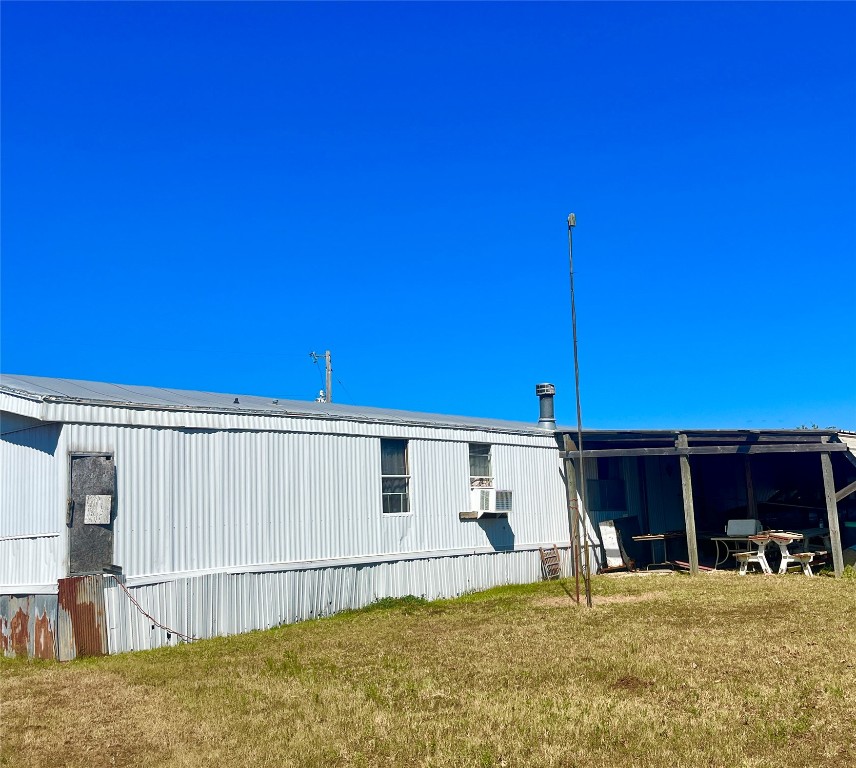 Prague, Oklahoma 74864, United States, 3 Bedrooms Bedrooms, ,2 BathroomsBathrooms,Residential,Active,43455