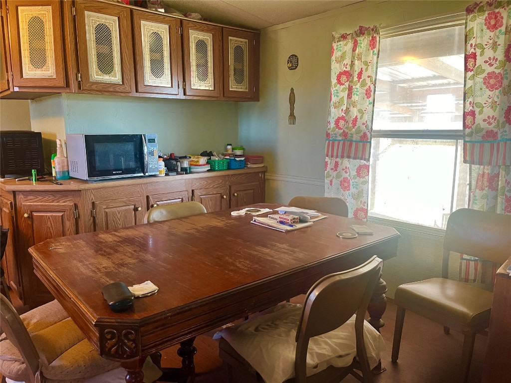 Prague, Oklahoma 74864, United States, 3 Bedrooms Bedrooms, ,2 BathroomsBathrooms,Residential,Active,43455