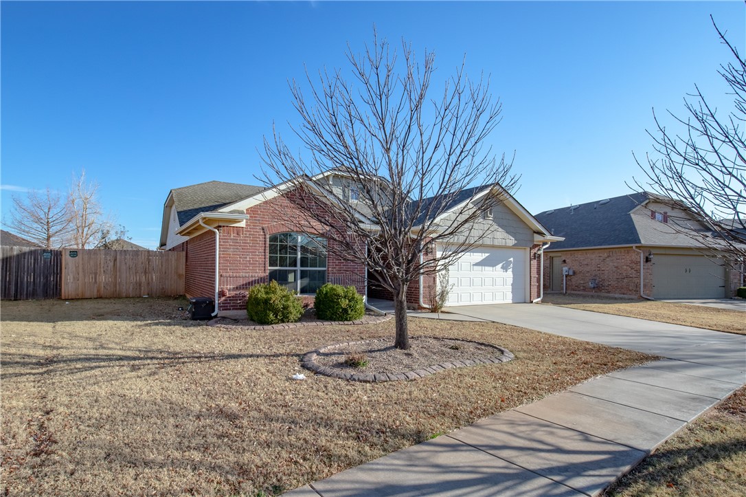 Photo 1 of 31 — 2413 NW 186th Street, Edmond, OK 73012