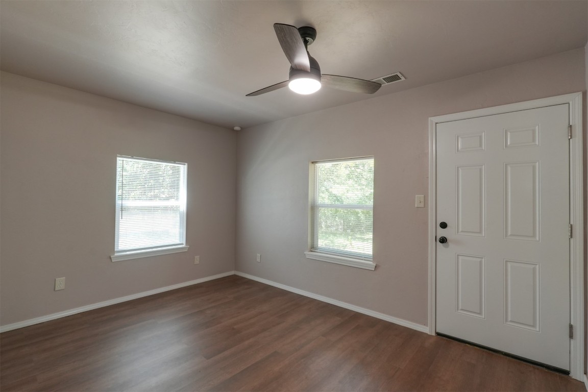 Noble, Oklahoma 73068, United States, 3 Bedrooms Bedrooms, ,3 BathroomsBathrooms,Residential,Active,133901