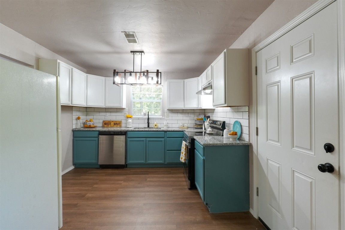 Noble, Oklahoma 73068, United States, 3 Bedrooms Bedrooms, ,3 BathroomsBathrooms,Residential,Active,133901