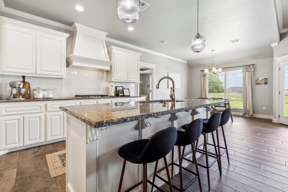 Shawnee, Oklahoma 74804, United States, 4 Bedrooms Bedrooms, ,2 BathroomsBathrooms,Residential,Active,156470