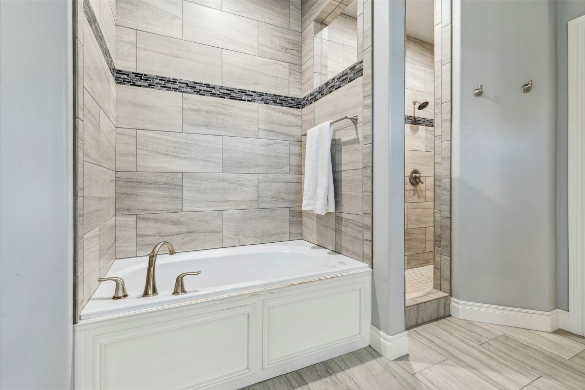 Shawnee, Oklahoma 74804, United States, 4 Bedrooms Bedrooms, ,2 BathroomsBathrooms,Residential,Active,156470