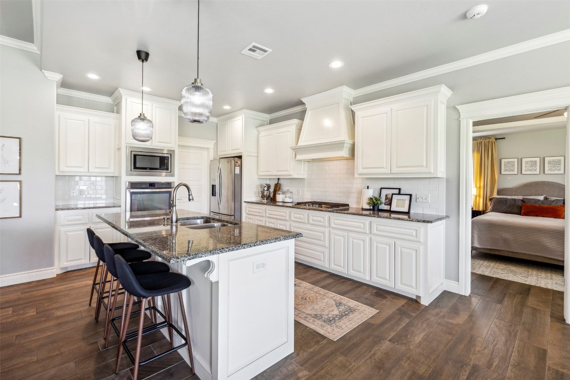 Shawnee, Oklahoma 74804, United States, 4 Bedrooms Bedrooms, ,2 BathroomsBathrooms,Residential,Active,156470