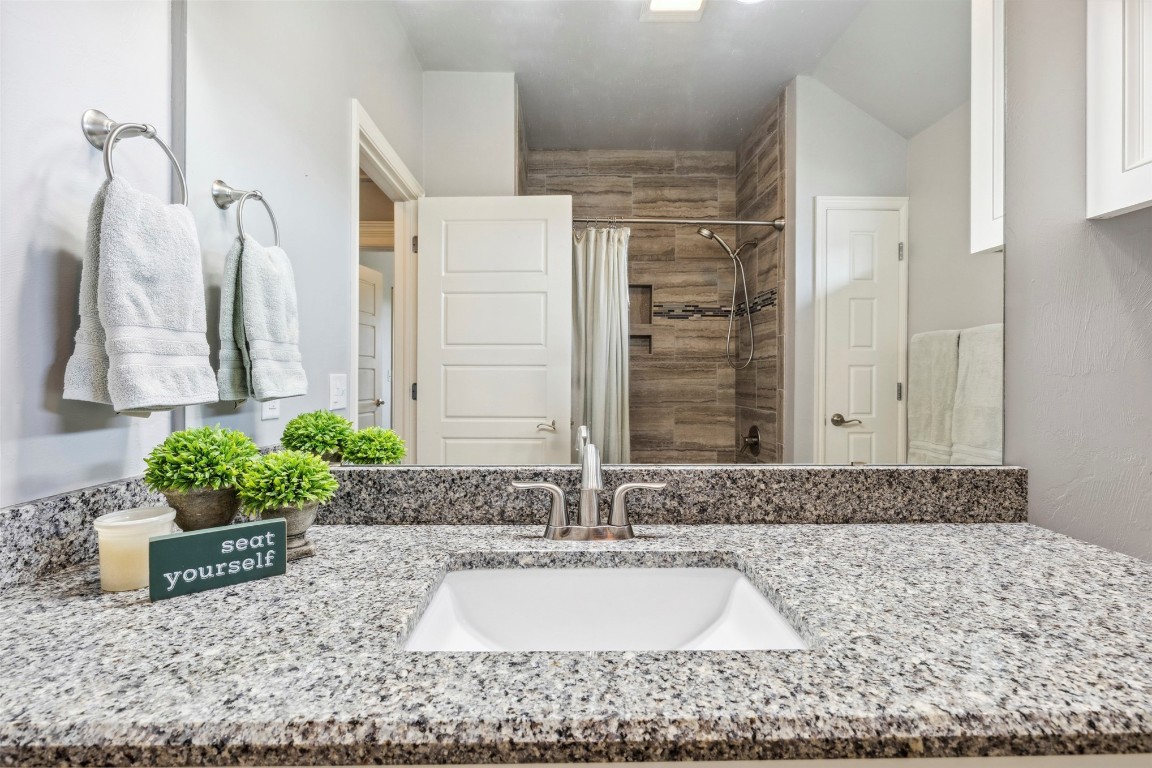 Shawnee, Oklahoma 74804, United States, 4 Bedrooms Bedrooms, ,2 BathroomsBathrooms,Residential,Active,156470