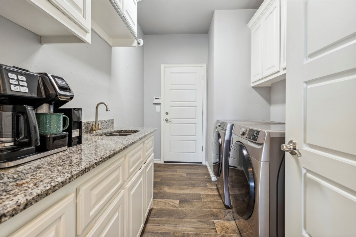 Shawnee, Oklahoma 74804, United States, 4 Bedrooms Bedrooms, ,2 BathroomsBathrooms,Residential,Active,156470