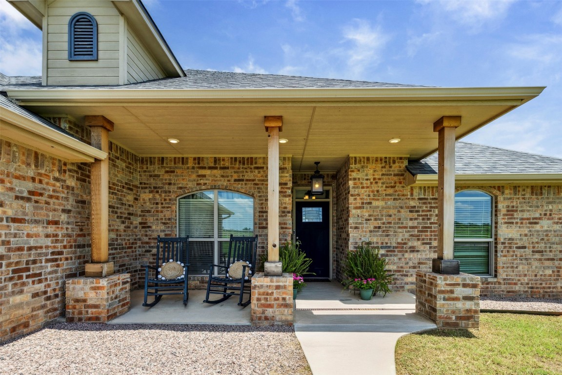 Shawnee, Oklahoma 74804, United States, 4 Bedrooms Bedrooms, ,2 BathroomsBathrooms,Residential,Active,156470