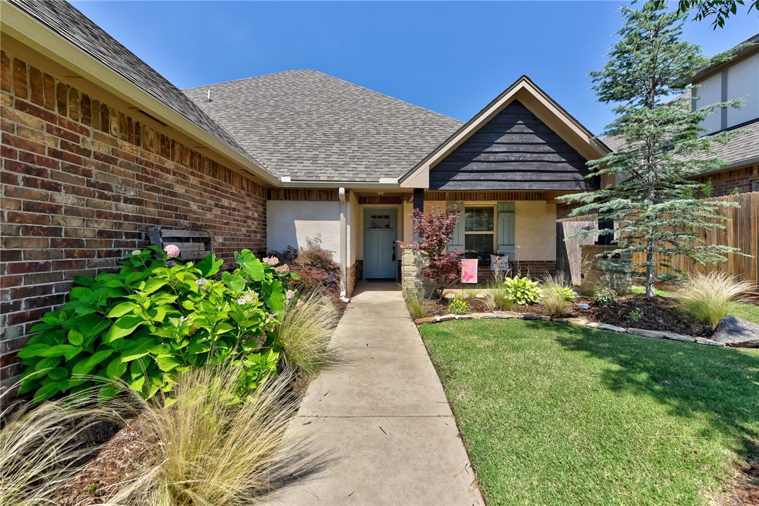 Photo 1 of 36 — 18717 Havenbrook Road, Edmond, OK 73012