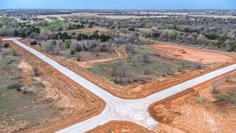 Photo of 1953 S Blackberry Bend, Guthrie, OK 73044 (MLS # 1166717)