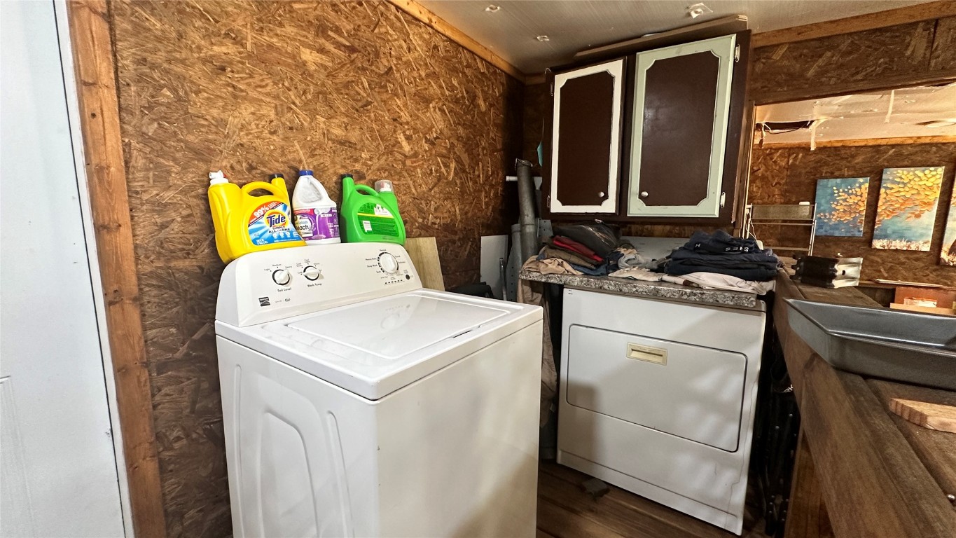 Shawnee, Oklahoma 74801, United States, 2 Bedrooms Bedrooms, ,2 BathroomsBathrooms,Residential,Active,49942