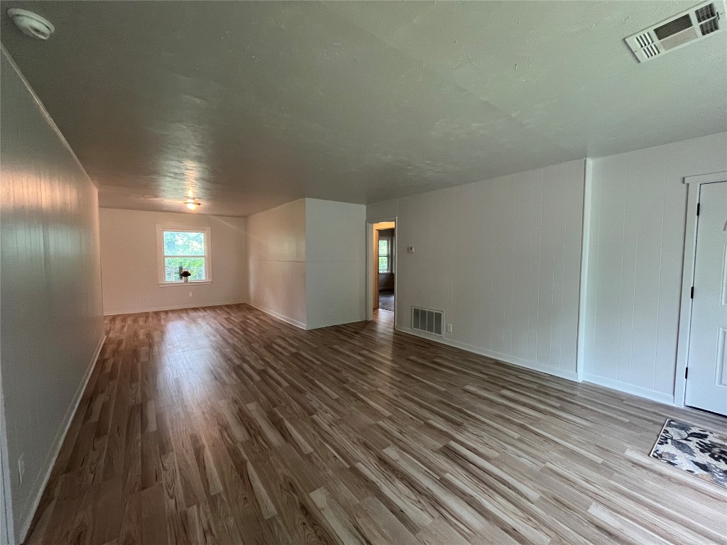 Shawnee, Oklahoma 74801, United States, 3 Bedrooms Bedrooms, ,2 BathroomsBathrooms,Residential,Active,164933