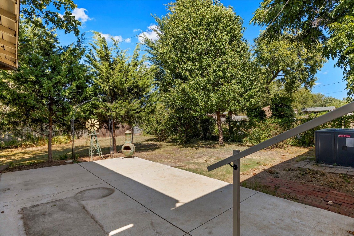 Oklahoma City, Oklahoma 73118, United States, 2 Bedrooms Bedrooms, ,1 BathroomBathrooms,Residential,Pending,42831