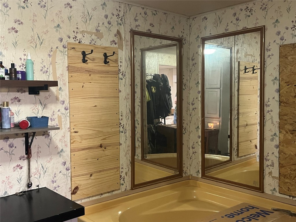 Tecumseh, Oklahoma 74873, United States, 2 Bedrooms Bedrooms, ,2 BathroomsBathrooms,Residential,Active,172308