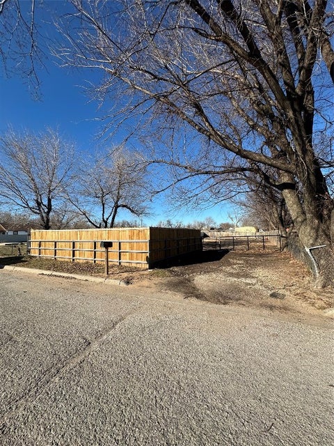Photo of 2417 W Lindley Avenue, Oklahoma City, OK 73017 (MLS # 1148604)